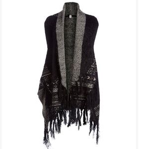 Pretty Angel- Gray and Black Geometric fringe-hem linen-wool blend vest- OS NWT